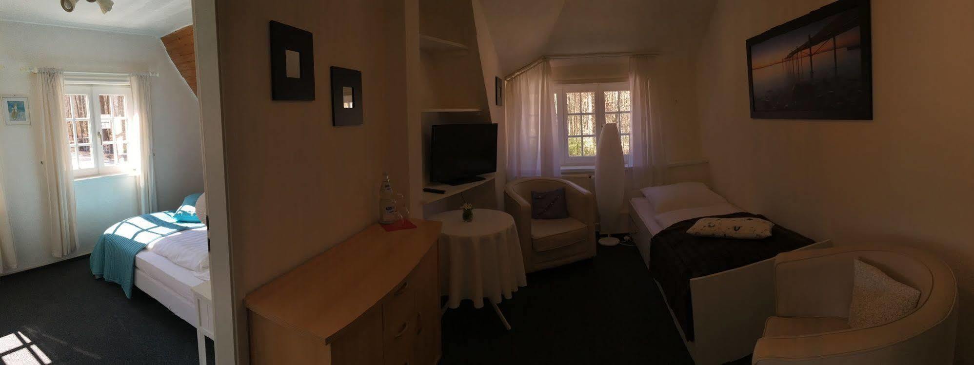 Das Ostseehotel Blekendorf Екстер'єр фото